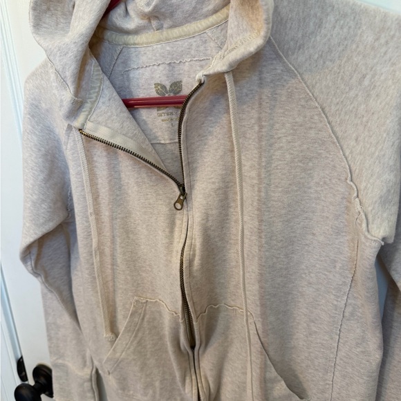 5/$10 | Oatmeal Colored Zip-Up Hoodie with Raw Hem Detail - Picture 5 of 9